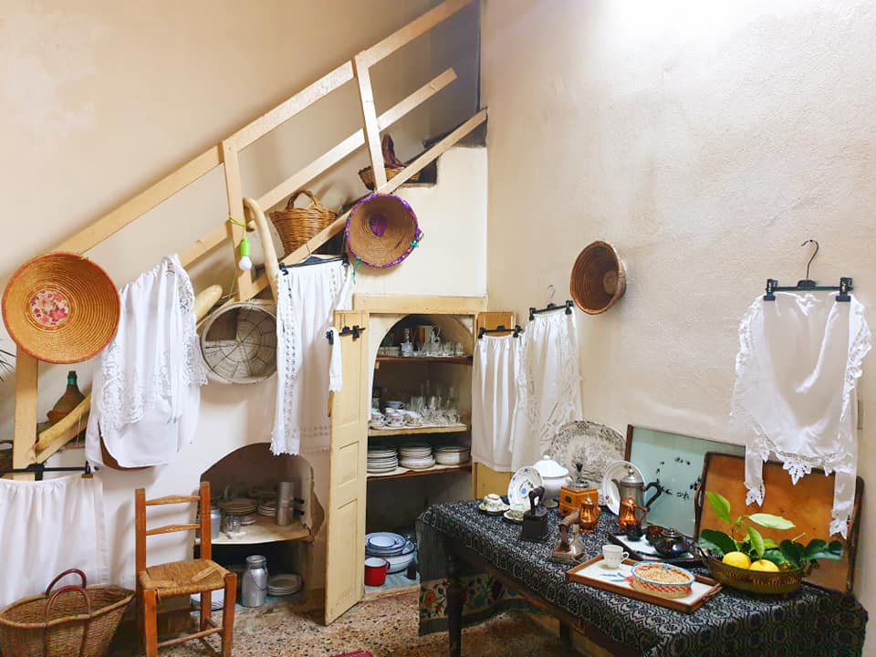 Casa Abis "sa pratza de Ciu Abis"