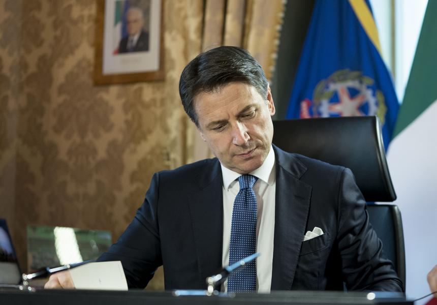 Governo Italiano - Presidenza del Consiglio dei Ministri: Coronavirus, firmato il Dpcm 4 marzo 2020 